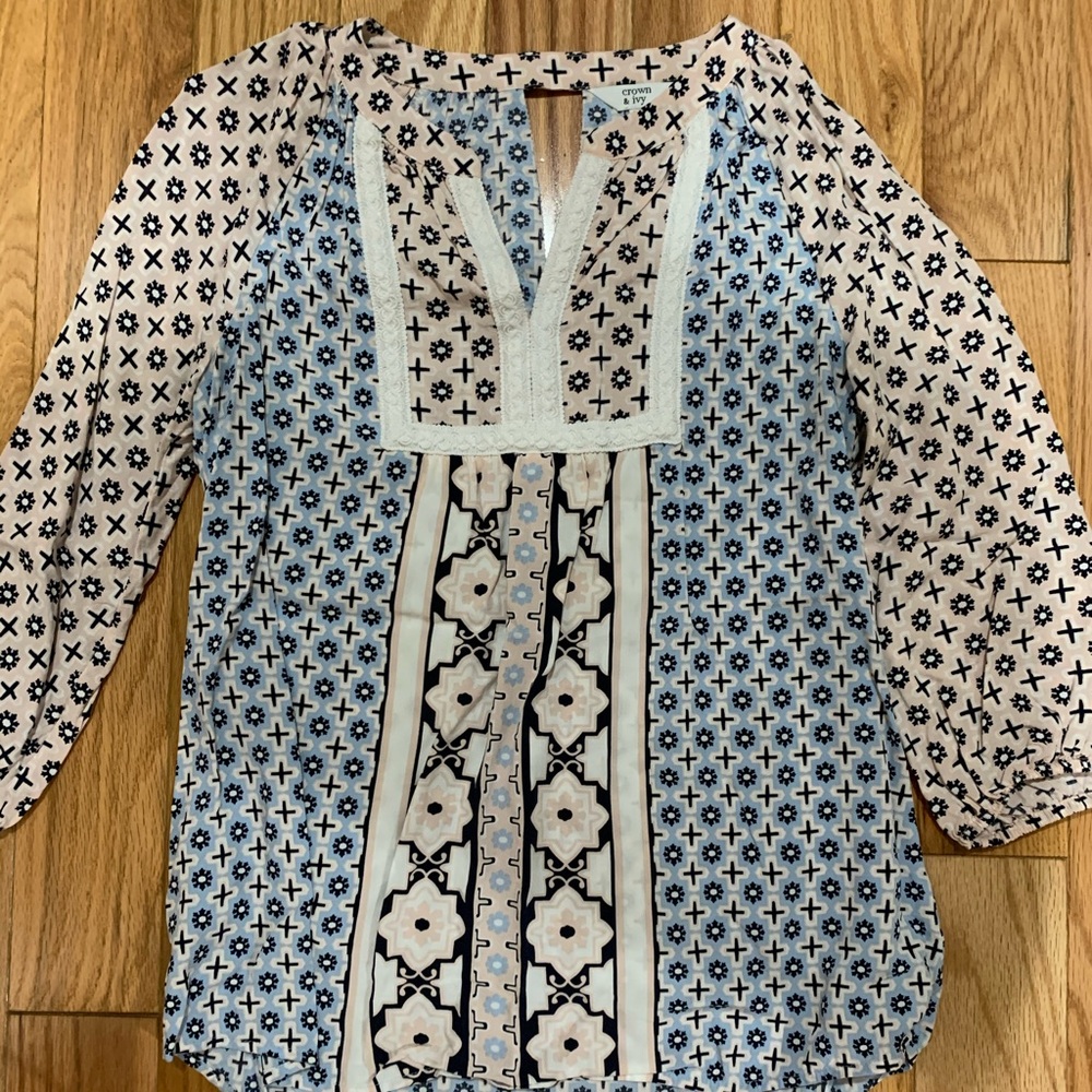 Crown & Ivy shirt